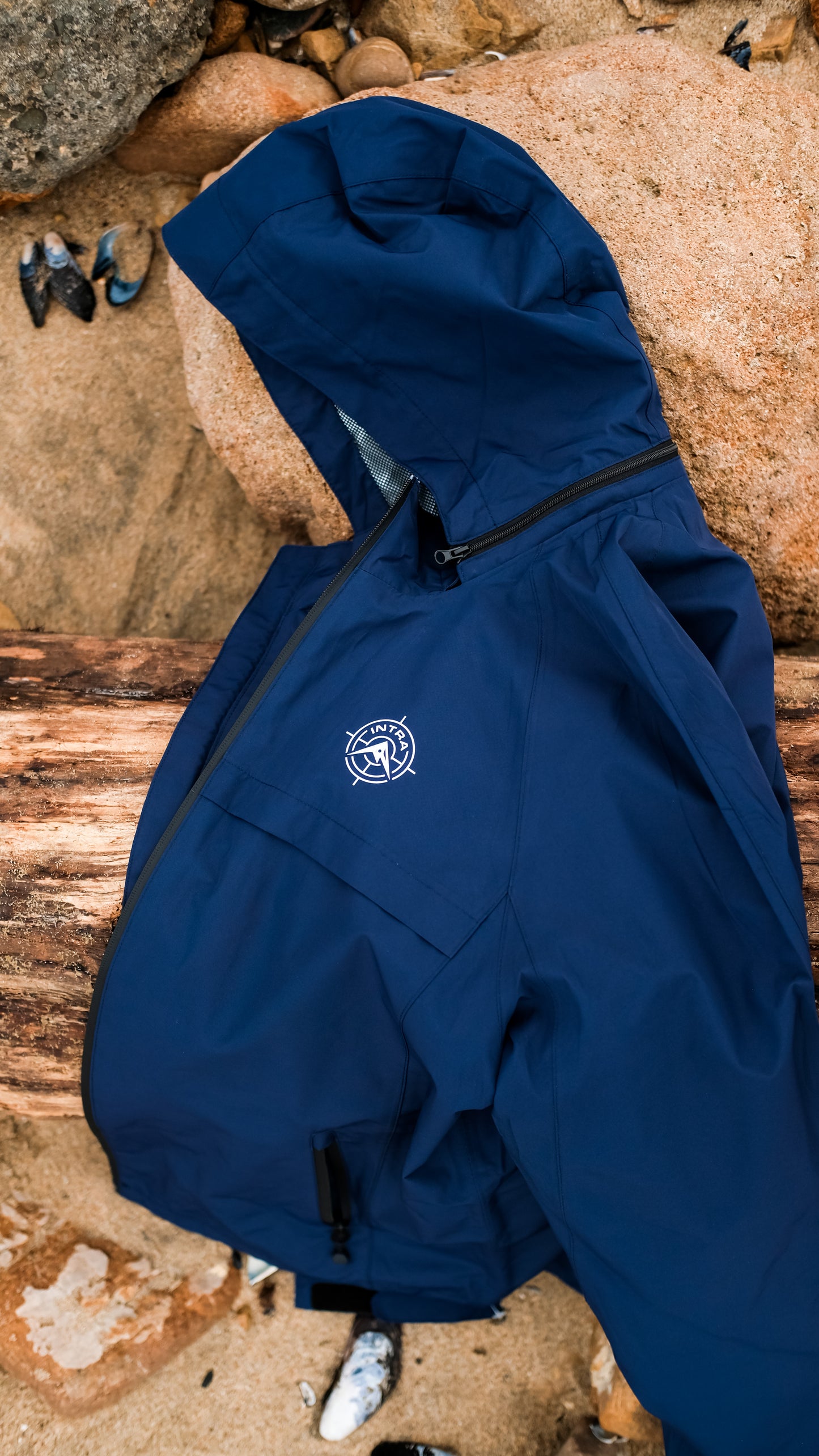 INTRA Mens Rain Delay Jacket (Blue)